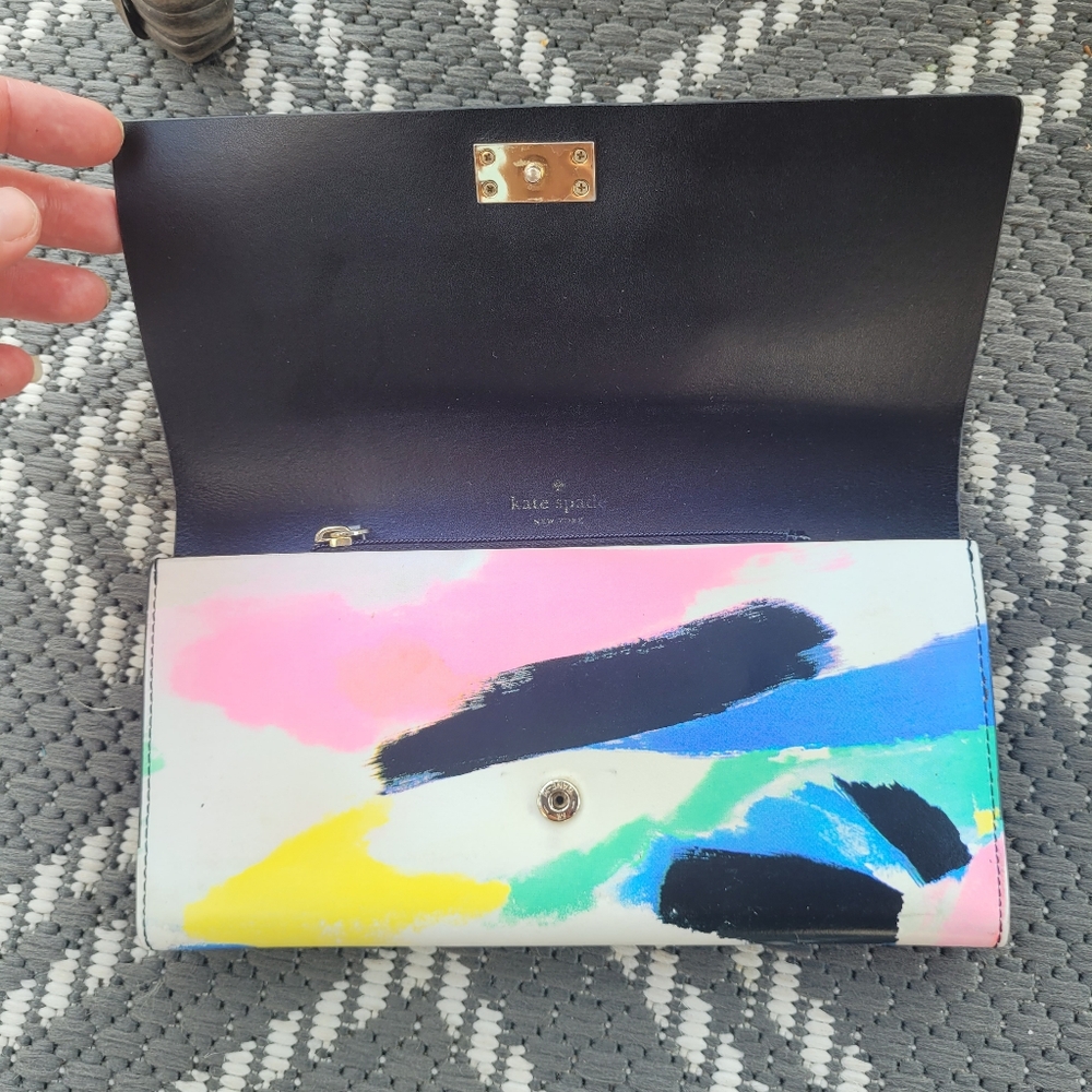 Kate Spade Abstract Print Wallet - Picture 5 of 8